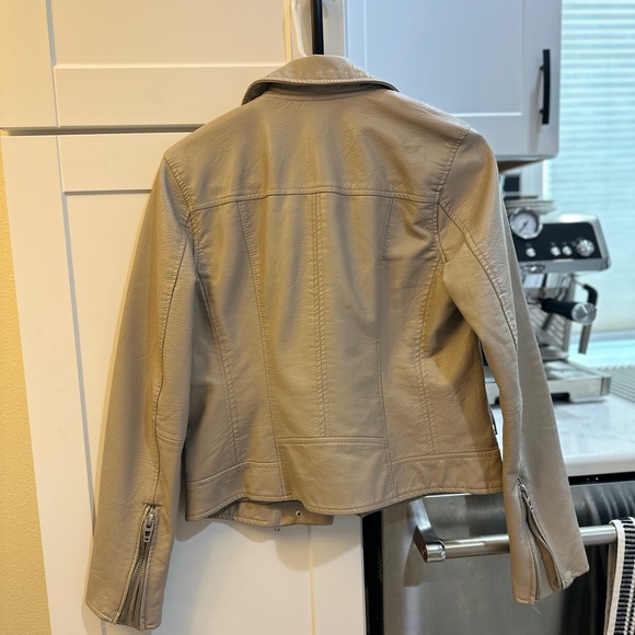 Blank NYC Beige leather jacket size S - Picture 3 of 4